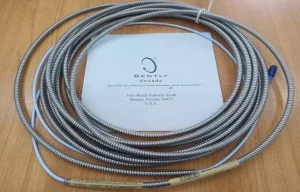Bently Nevada รุ่น P/N 330130-080-01-05